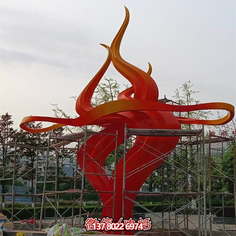 創(chuàng)意景觀不銹鋼雕塑擺件，點亮小區(qū)別墅美景