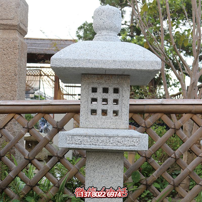 太陽(yáng)能仿古青石石頭燈，為中式別墅、酒店戶(hù)外裝飾