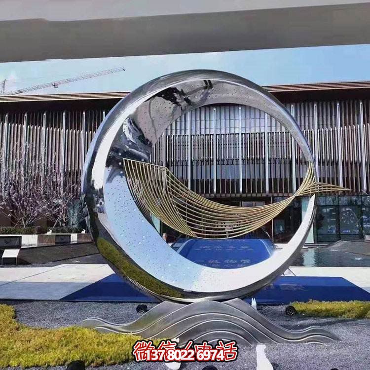 精美不銹鋼圓環(huán)雕塑，給酒店、售樓部帶來(lái)流水?dāng)[件