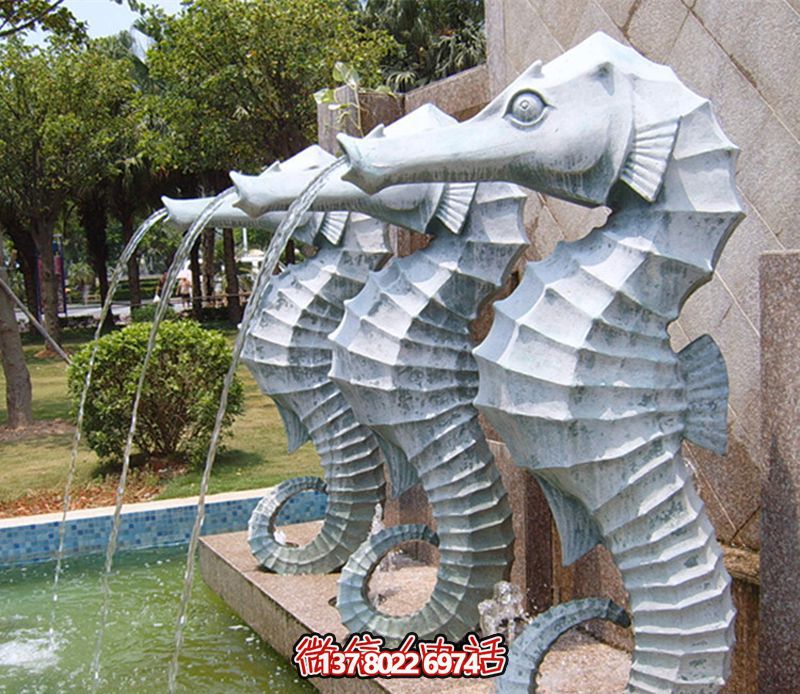 青石石雕海馬雕塑，在公園里擺放只噴水創(chuàng)意裝置