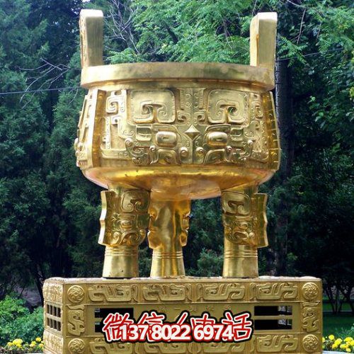 大型噴金漆鑄銅鼎，精美園林裝飾