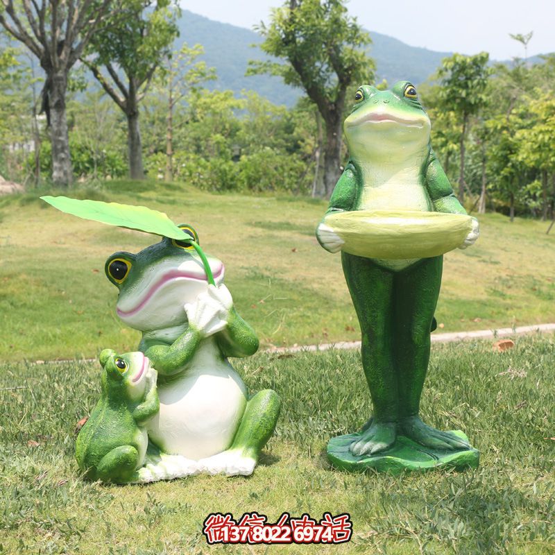 玻璃鋼創(chuàng)意青蛙雕塑，給游樂(lè)園帶來(lái)新的游樂(lè)體驗(yàn)