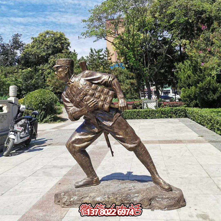 沖鋒，仿銅戰(zhàn)士雕塑——玻璃鋼的藝術(shù)之作