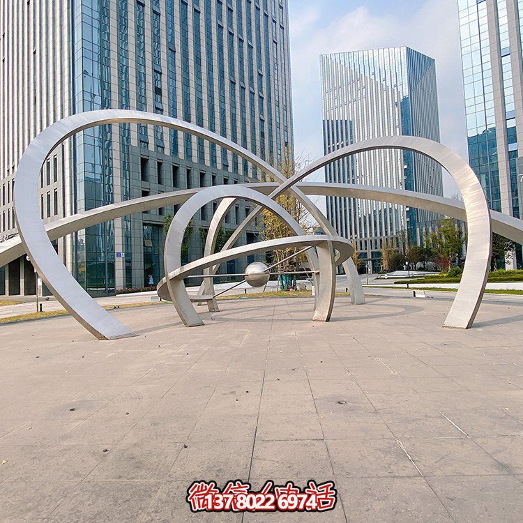 不銹鋼雕塑梅花鹿，現(xiàn)代幾何園林景觀裝飾