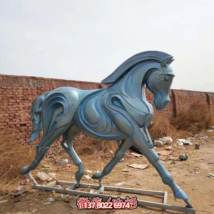 玻璃鋼動(dòng)物雕塑，為城市廣場(chǎng)添彩