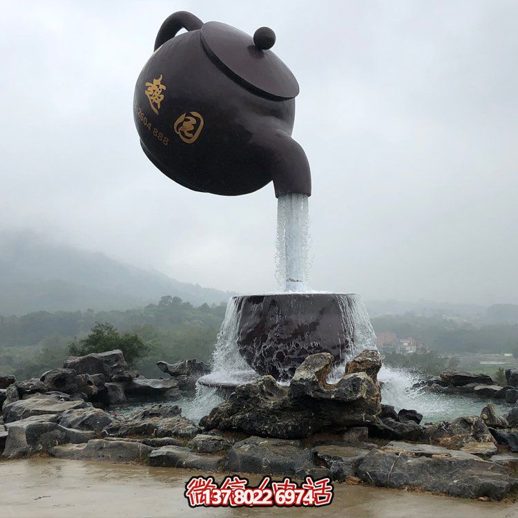 這款創(chuàng)意玻璃鋼懸空流水?dāng)[件，是一款非常適合大型園林景區(qū)及戶外空間裝飾的藝術(shù)品