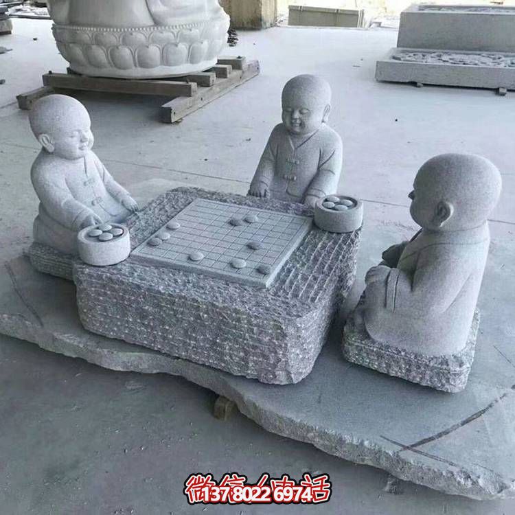 花崗巖雕像裝點(diǎn)庭院，打造精致奇趣景觀
