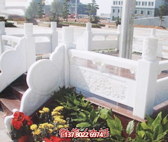 工廠(chǎng)校園景觀漢白玉升旗臺(tái)石雕 工廠(chǎng)校園景觀漢白玉升旗臺(tái)石雕